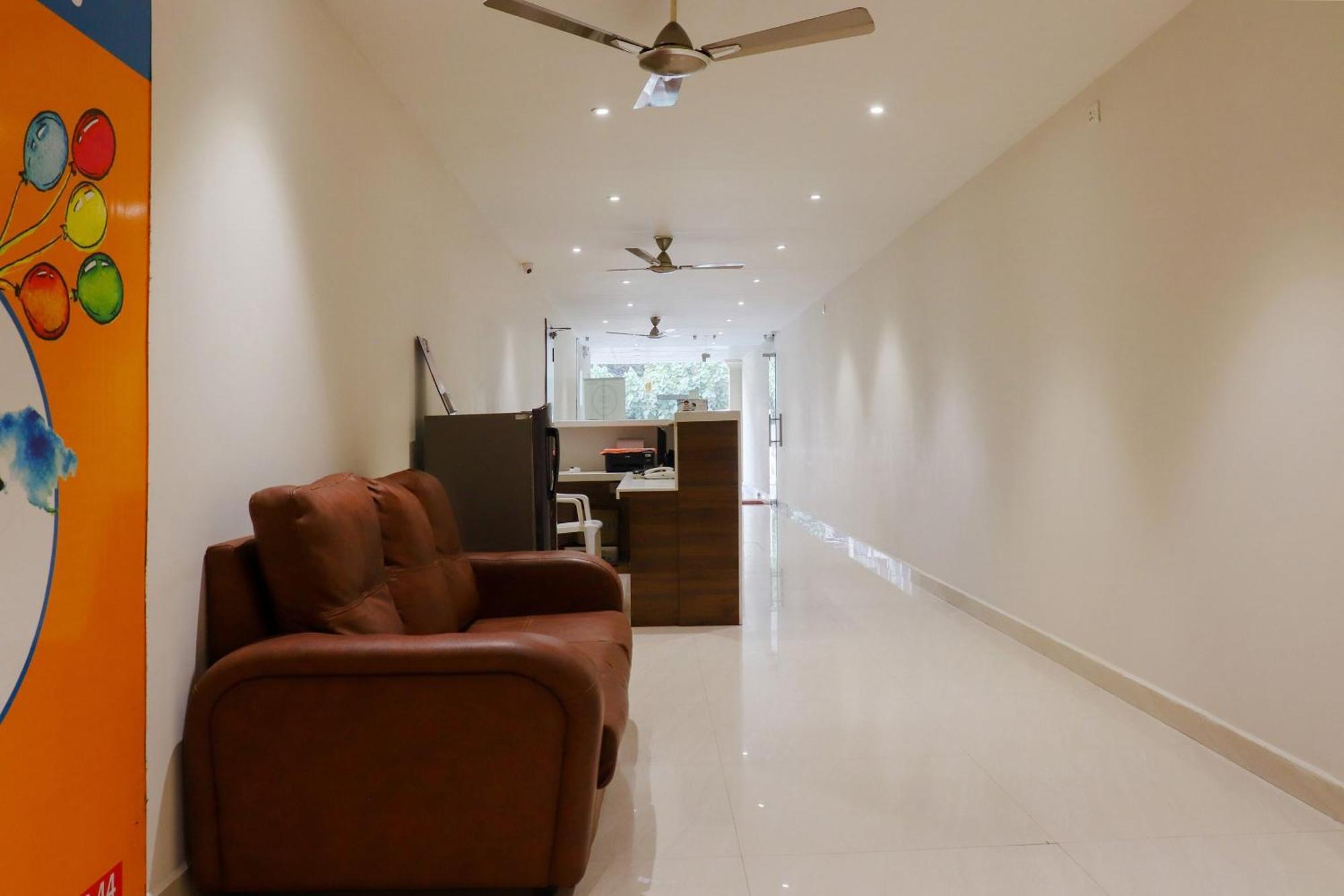 Collection O Kk Trends Hotel Vijayawada Exterior photo